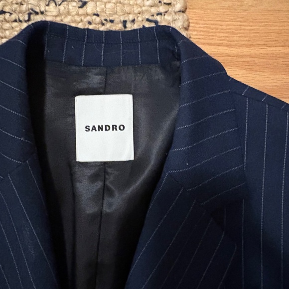 Sandro wool navy pinstripe blazer - Picture 2 of 3
